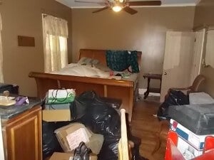 bedroom junk removal