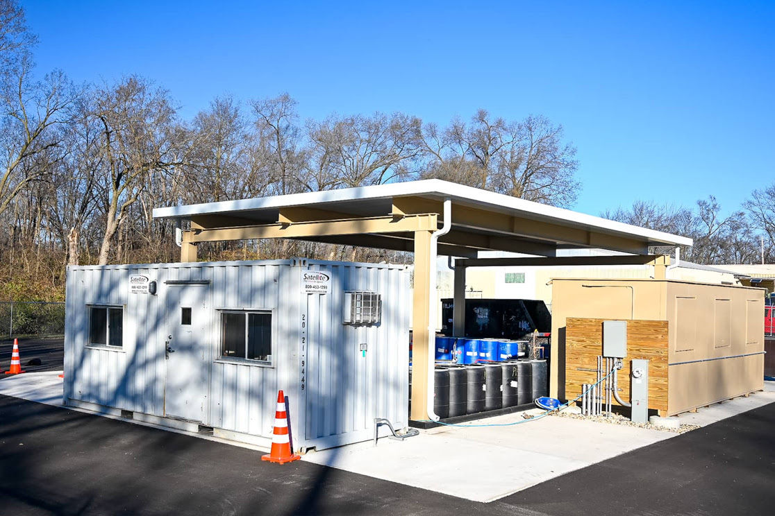Drop Off Paint at the Rockford Center
