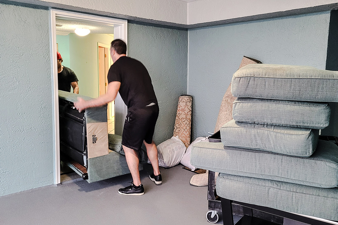 What Affects Your Emergency Junk Removal Costs